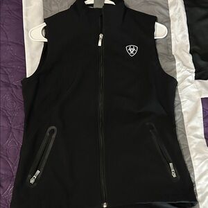 Ariat Black Sleeveless Vest